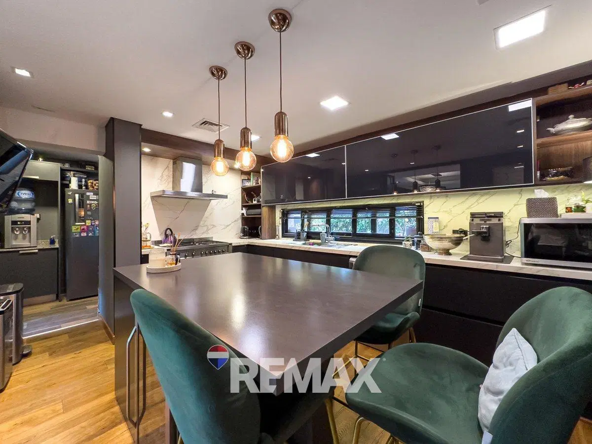 CASA 4 AMBIENTES EN VENTA BARRIO EL ROCIO CANNING 5