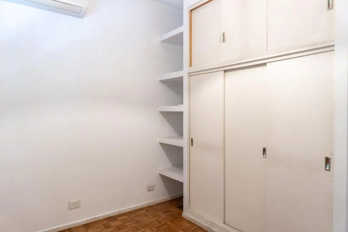 Venta 2 Amb con Amplia Balcon Terraza en BELGRANO 5