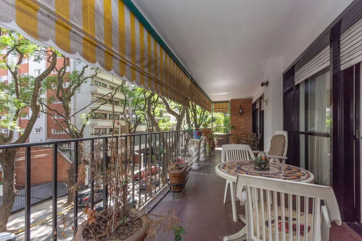 Venta Depto Belgrano 4 Amb con Dependencia Cochera 5