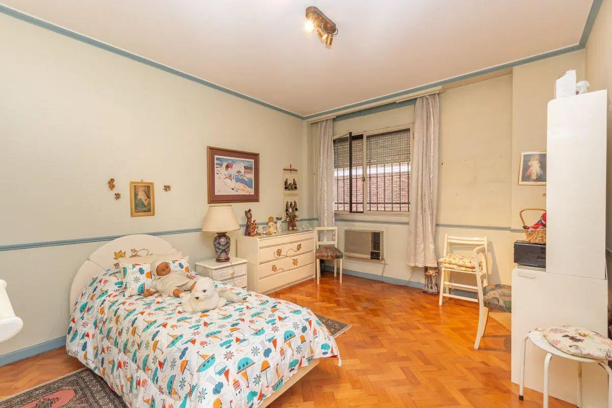 Venta Depto Belgrano 4 Amb con Dependencia Cochera 3