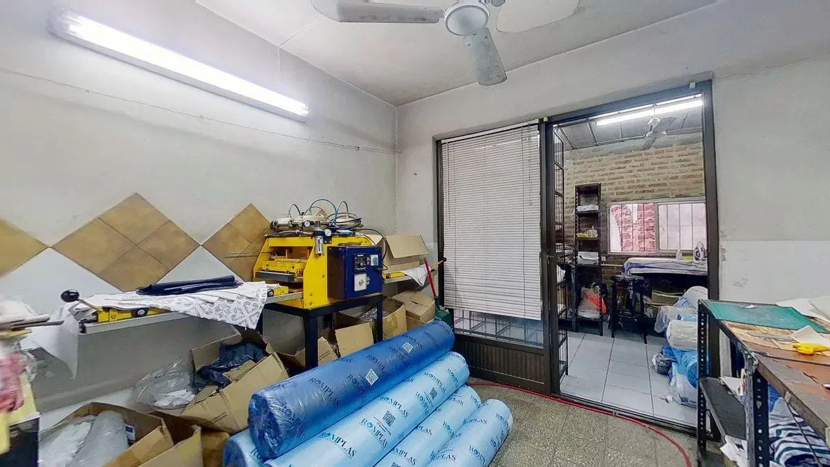 PH 3 AMBIENTES C GARAGE LOCAL y PATIO 3
