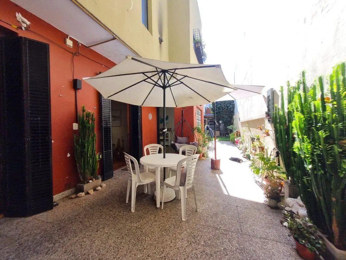 ALQUILER PH VIVIENDA MAS DEPOSITO O SALON URQUIZA 5