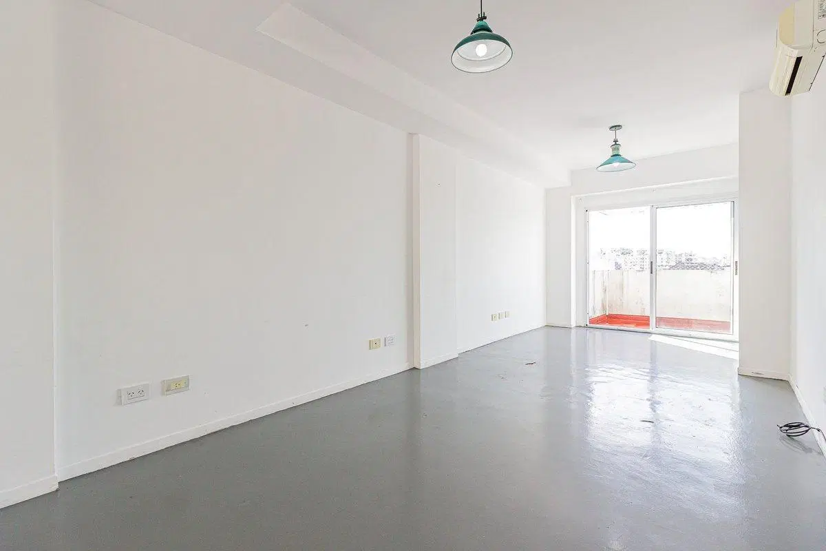 MONOAMBIENTE DIVISIBLE CON BALCON EN CABALLITO 5