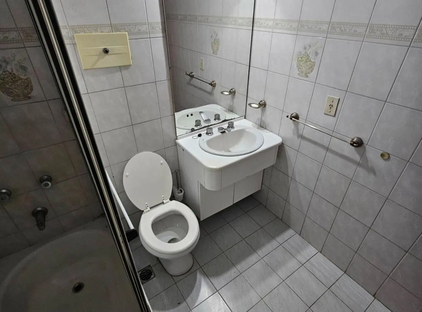 Depto 3 ambientes en venta en Haedo con cochera 2