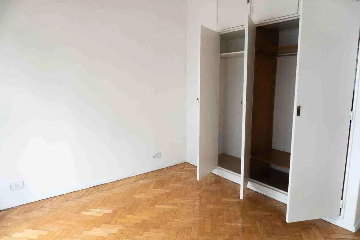 Departamento 2 ambientes en venta en Recoleta 5
