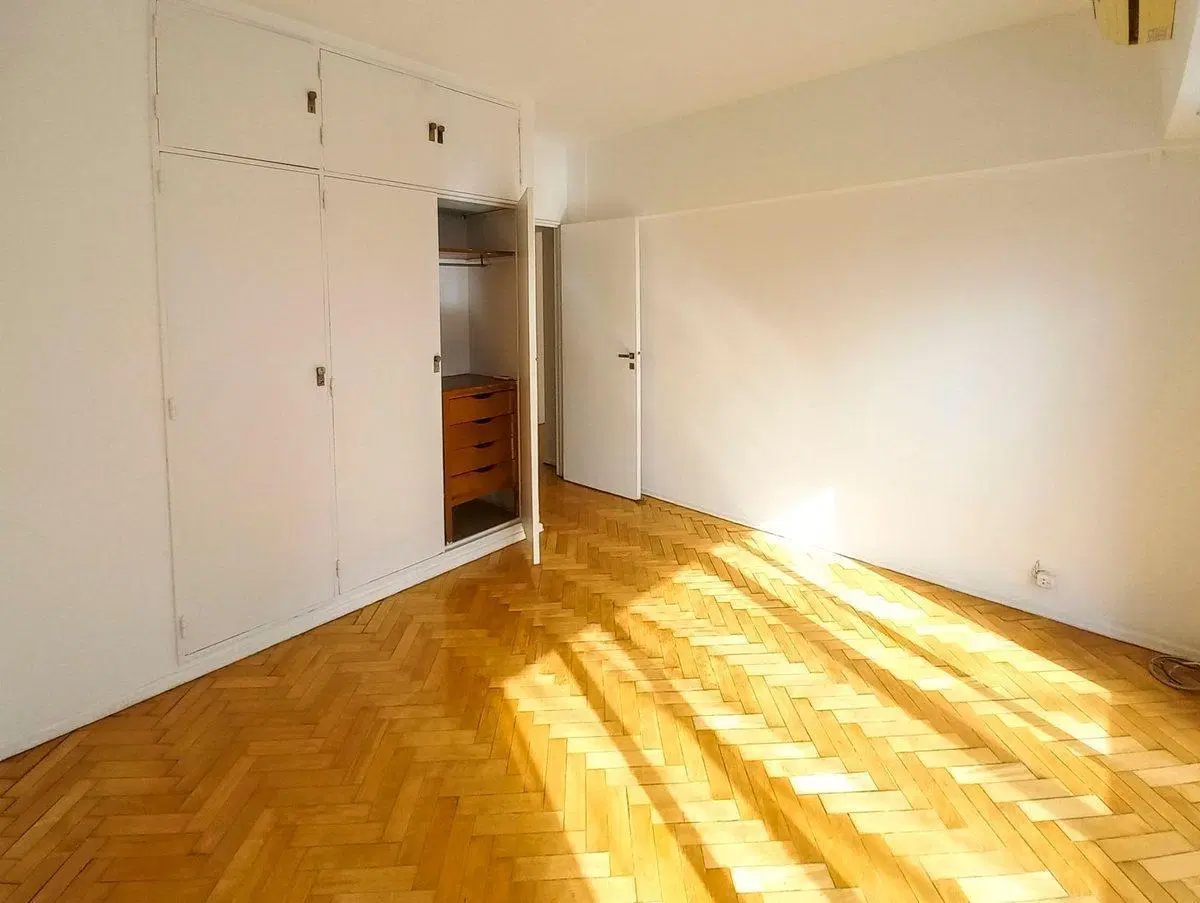 Departamento 2 ambientes en venta en Recoleta 3