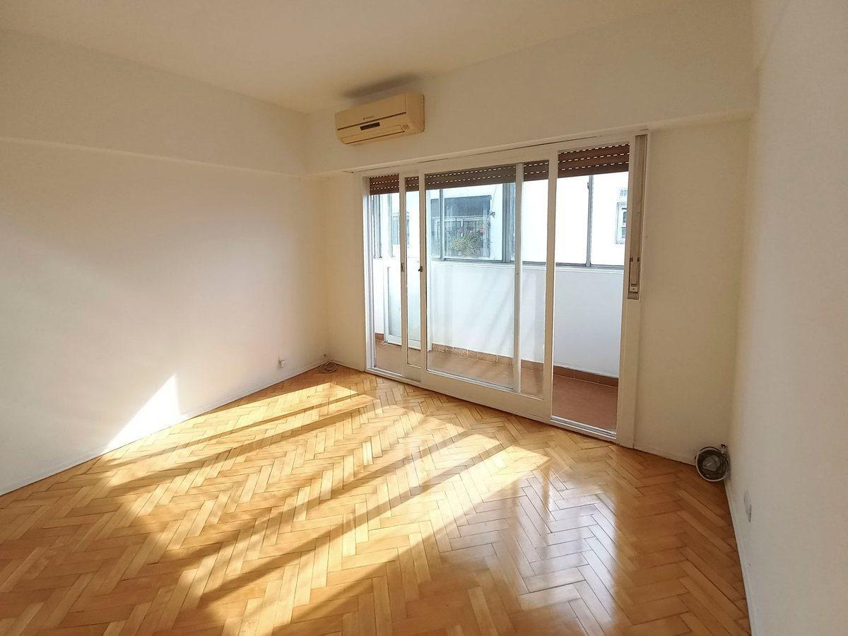 Departamento 2 ambientes en venta en Recoleta