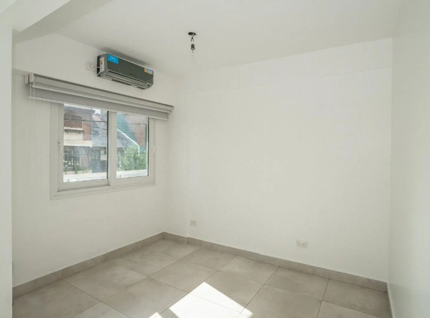 VENTA MONOAMBIENTE CON BALCON CABALLITO 5
