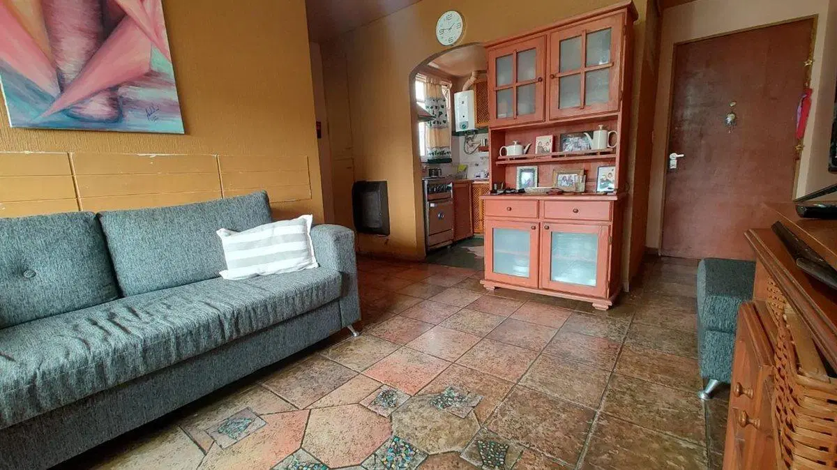 VENTA PH 3 AMBIENTES MONTE CASTRO BAJAS EXPENSAS 4