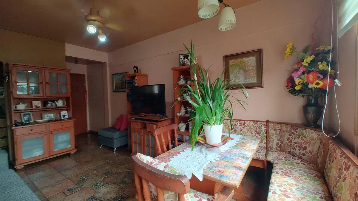 VENTA PH 3 AMBIENTES MONTE CASTRO BAJAS EXPENSAS 2