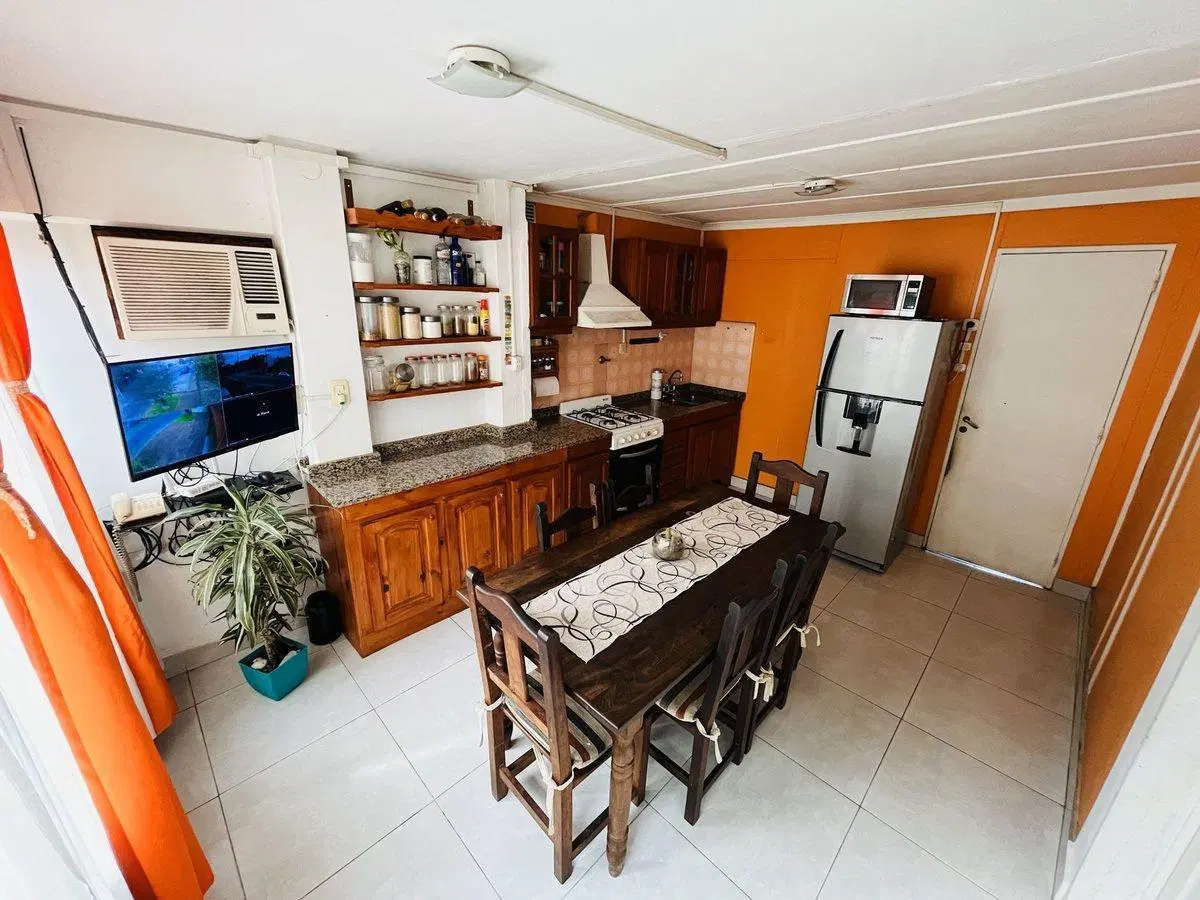 CASA 4 AMBIENTES VENTA CON GARAGE EN VILLA BOSCH 5