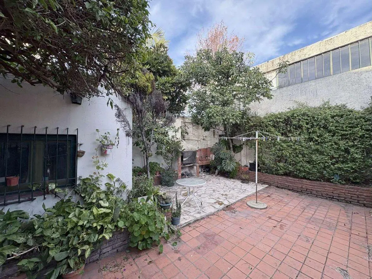VENTA CASA 5 AMBIENTES CON PATIO PARRILLA PALOMAR 4
