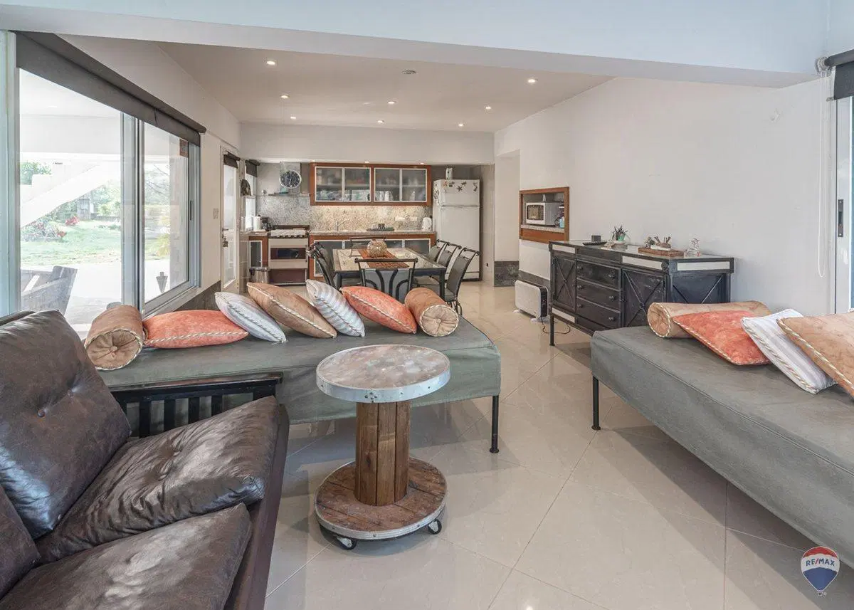 VENTA CASA 500M2 BARRIO JARDIN NAUTICO 5