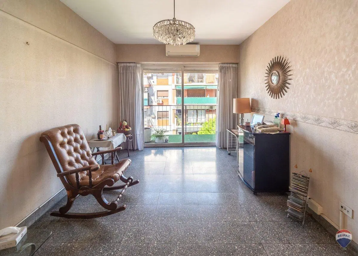 Venta Depto 4 amb Villa del Parque con balcon 2
