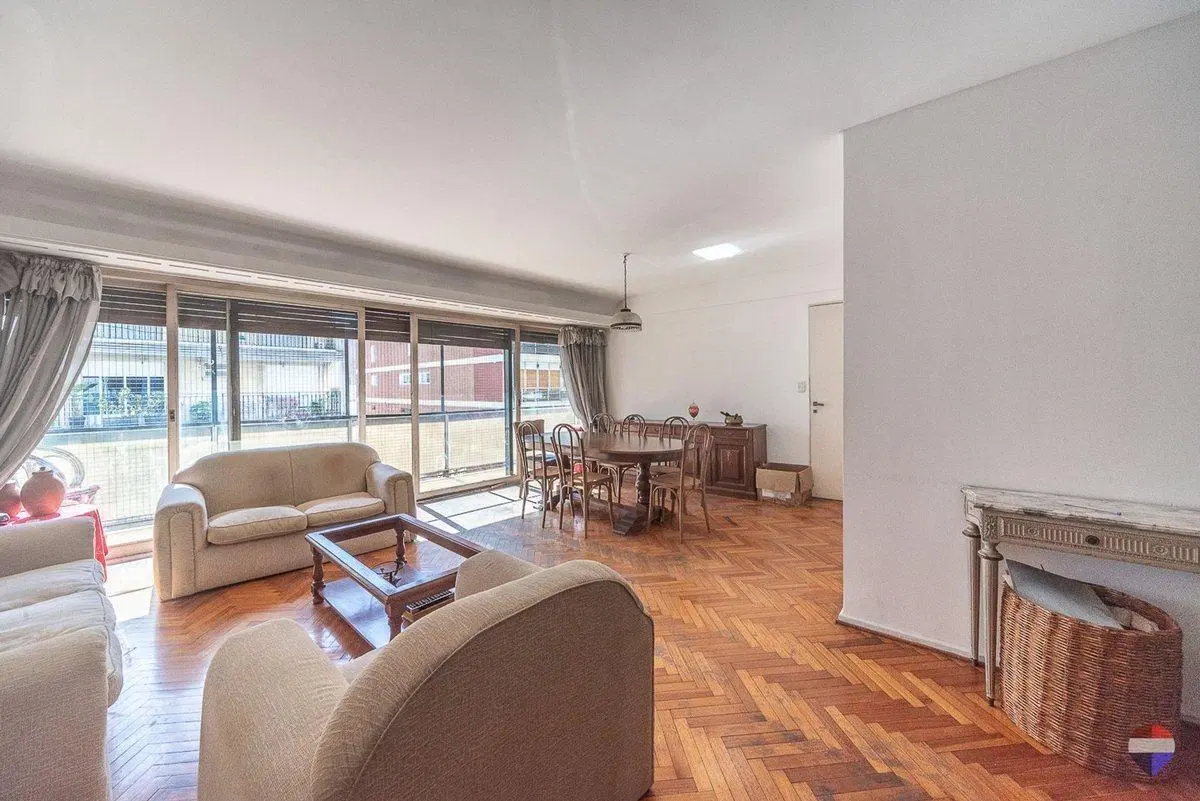 VENTA DEPARTAMENTO PISO ALTO 4 AMBIENTES PALERMO 3