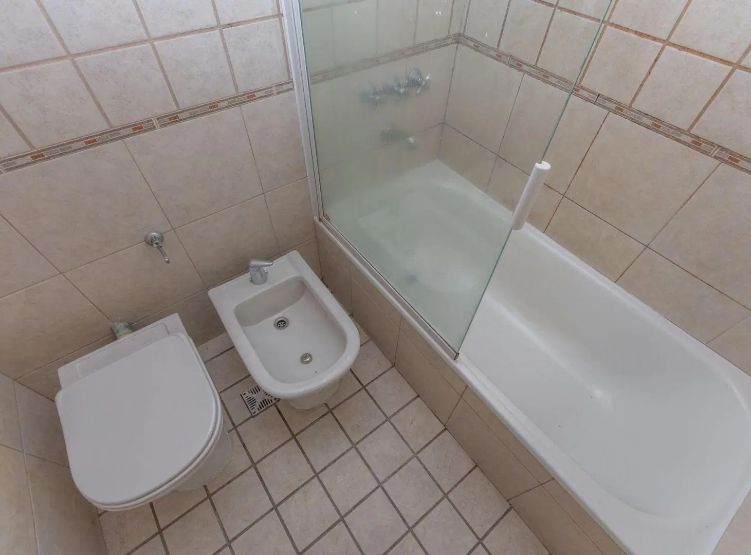 Venta Monoambiente con balcón Apto Prof. 4