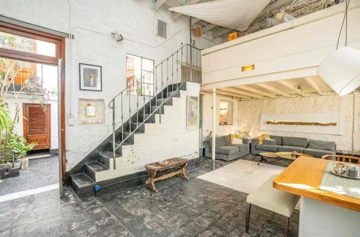VENTA CASA EN LOTE PROPIO 5 AMBIENTES  PALERMO 3