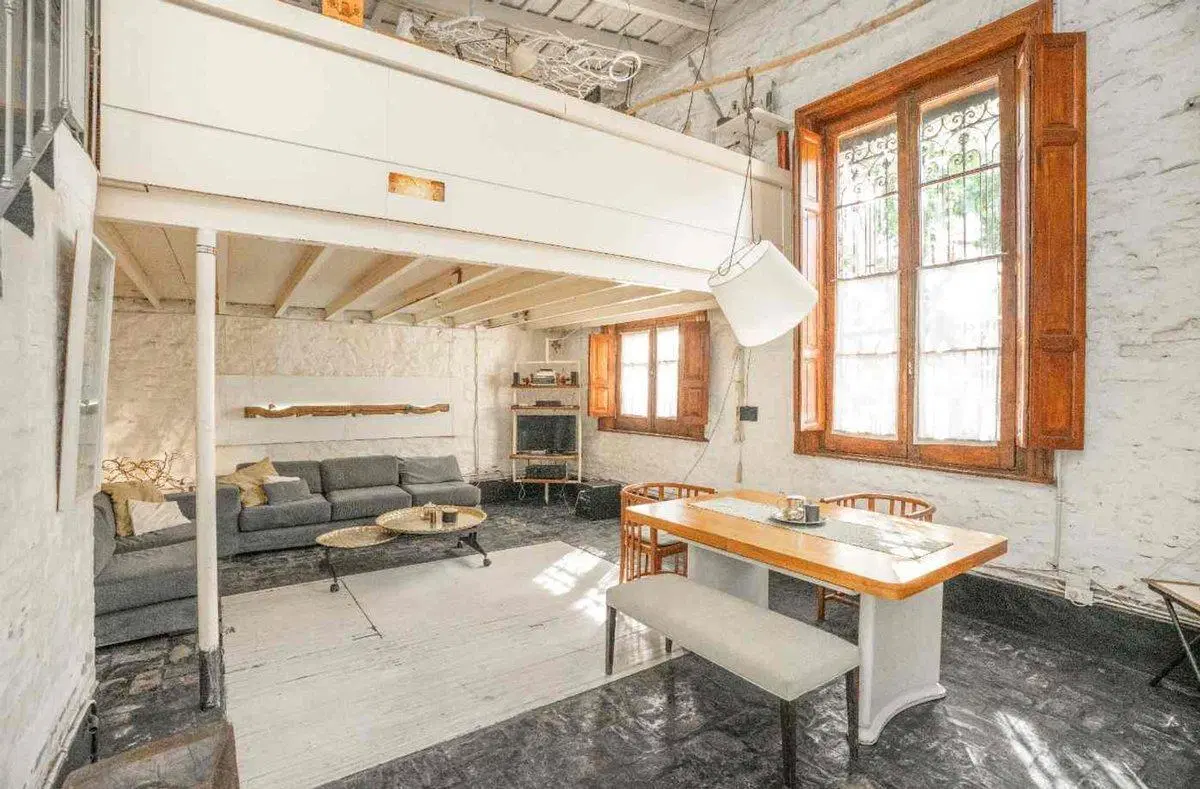 VENTA CASA EN LOTE PROPIO 5 AMBIENTES  PALERMO 5