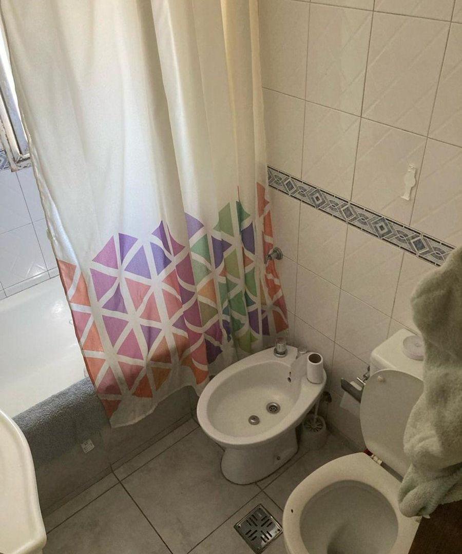 Foto de DEPARTAMENTO 2 AMB VENTA CON BALCON EN BOEDO, imagen 3