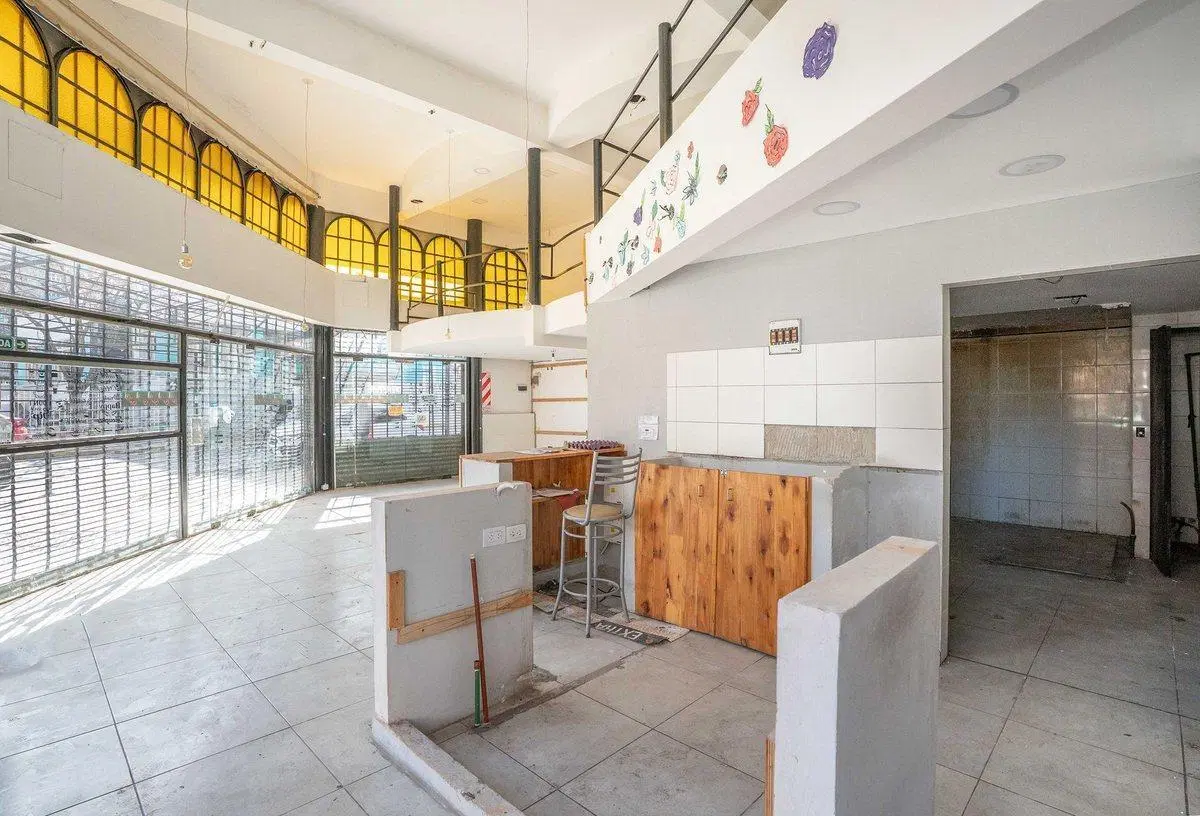 ALQUILER LOCAL APTO GASTRONOMICO LINIERS 2