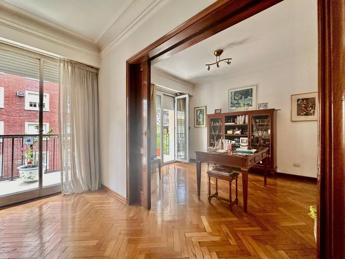 VENTA 4 AMBIENTES RECOLETA RENOVADO SOL BALCON 4