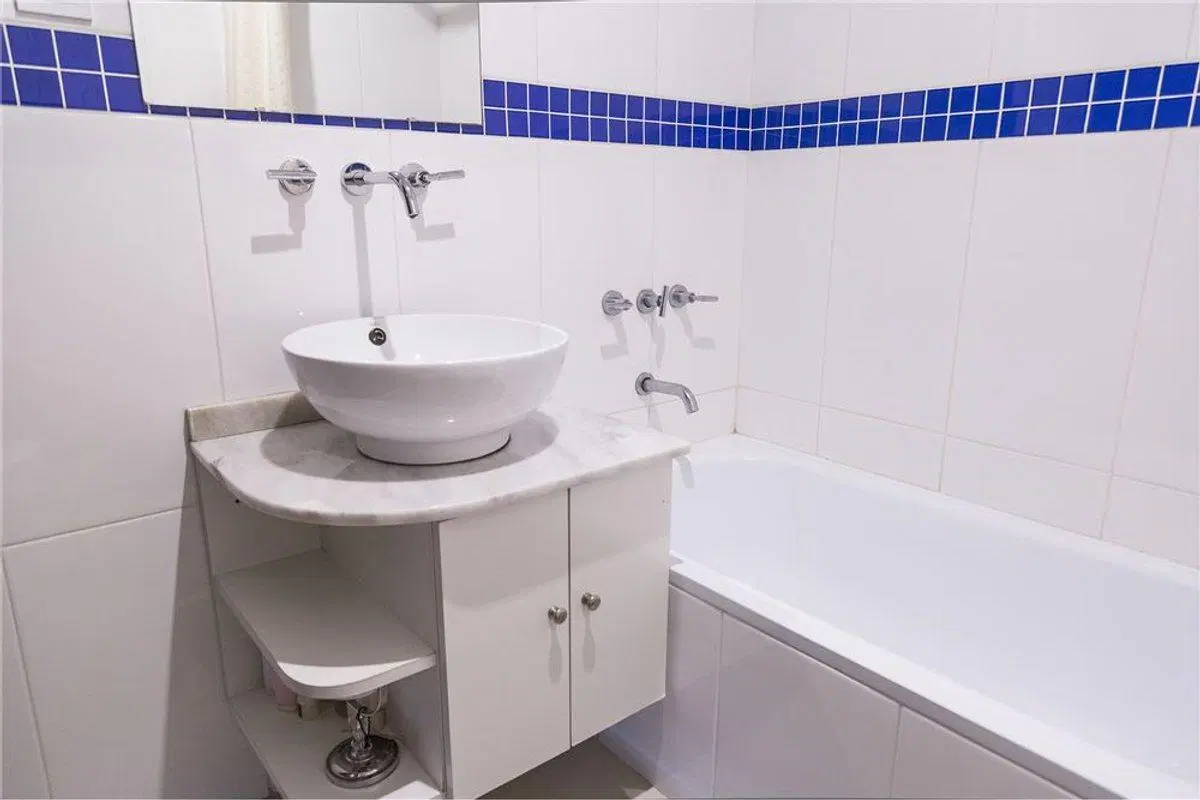 VENTA DEPTO 3 AMB CON COCHERA FIJA EN BARRIO NORTE 2