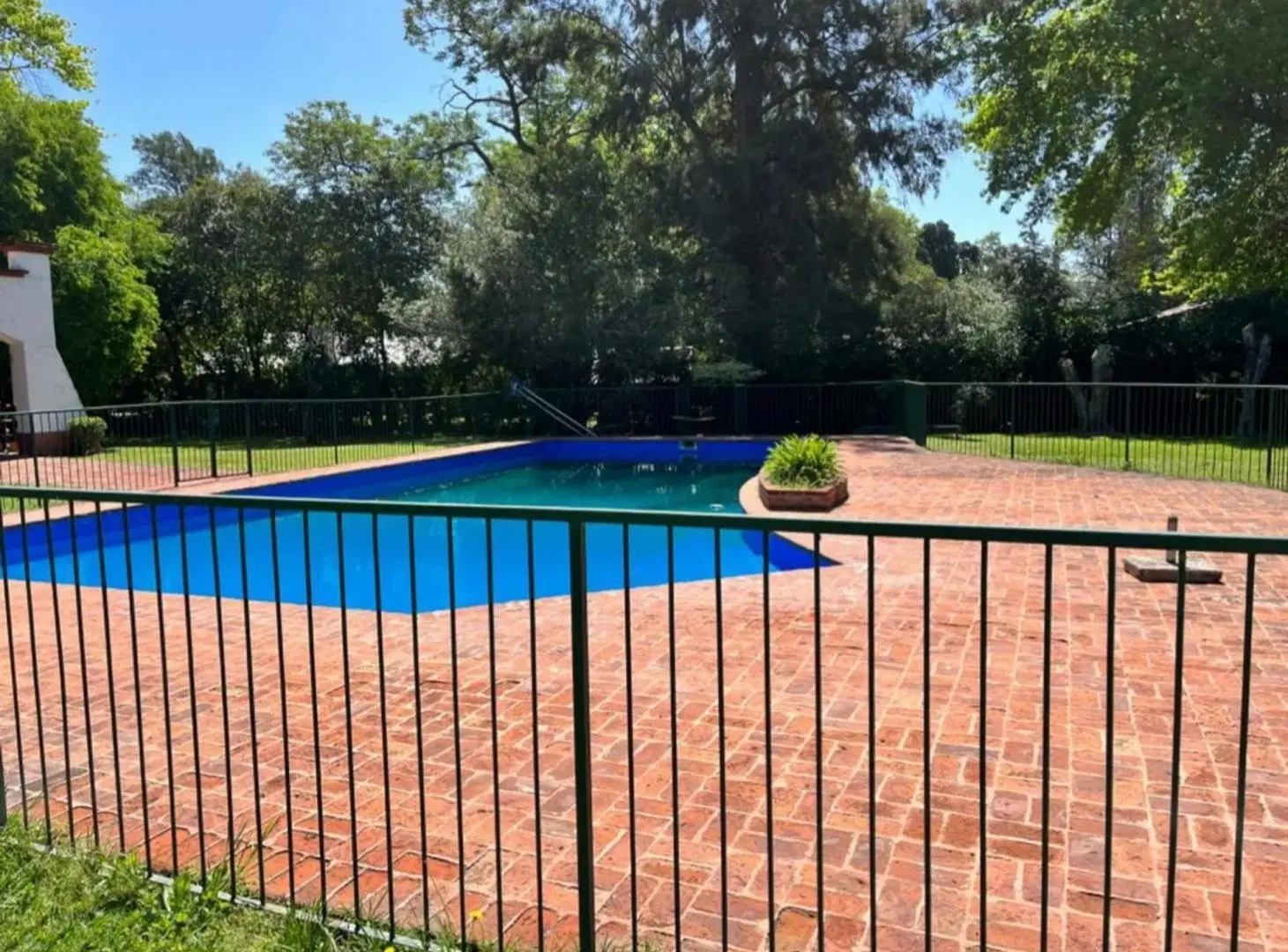 VENTA CASA ESTILO COLONIAL EN EL CAZADOR 5