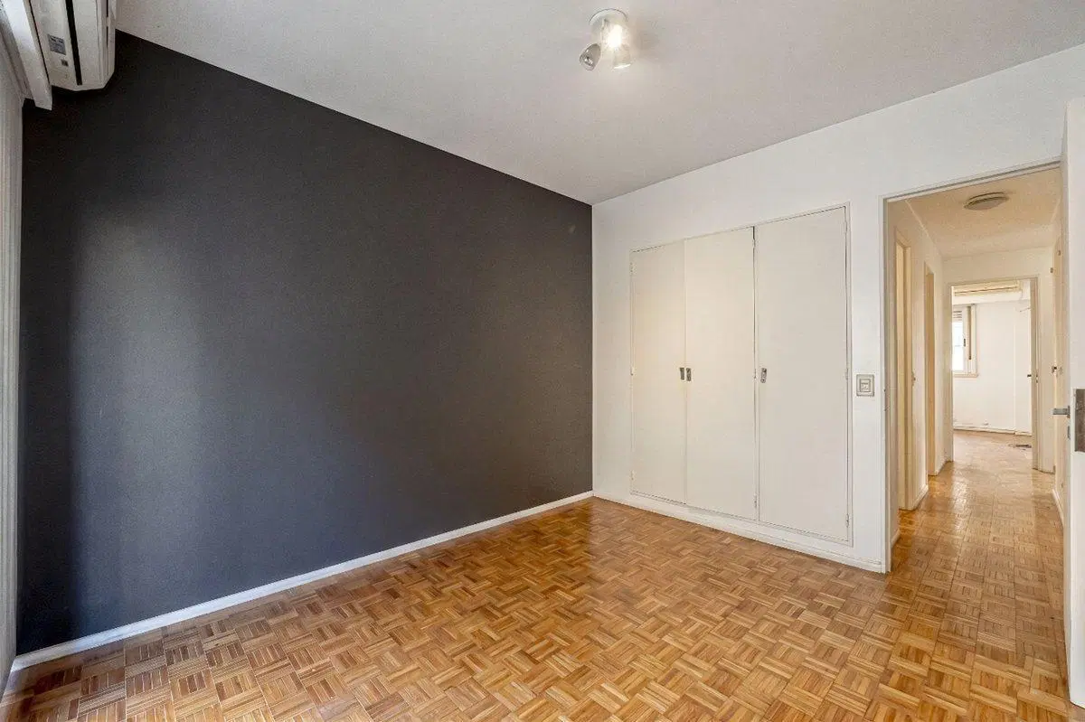 VENTA DEPTO 3 AMB CON BALCON Y COCHERA LAS CAÑITAS 8