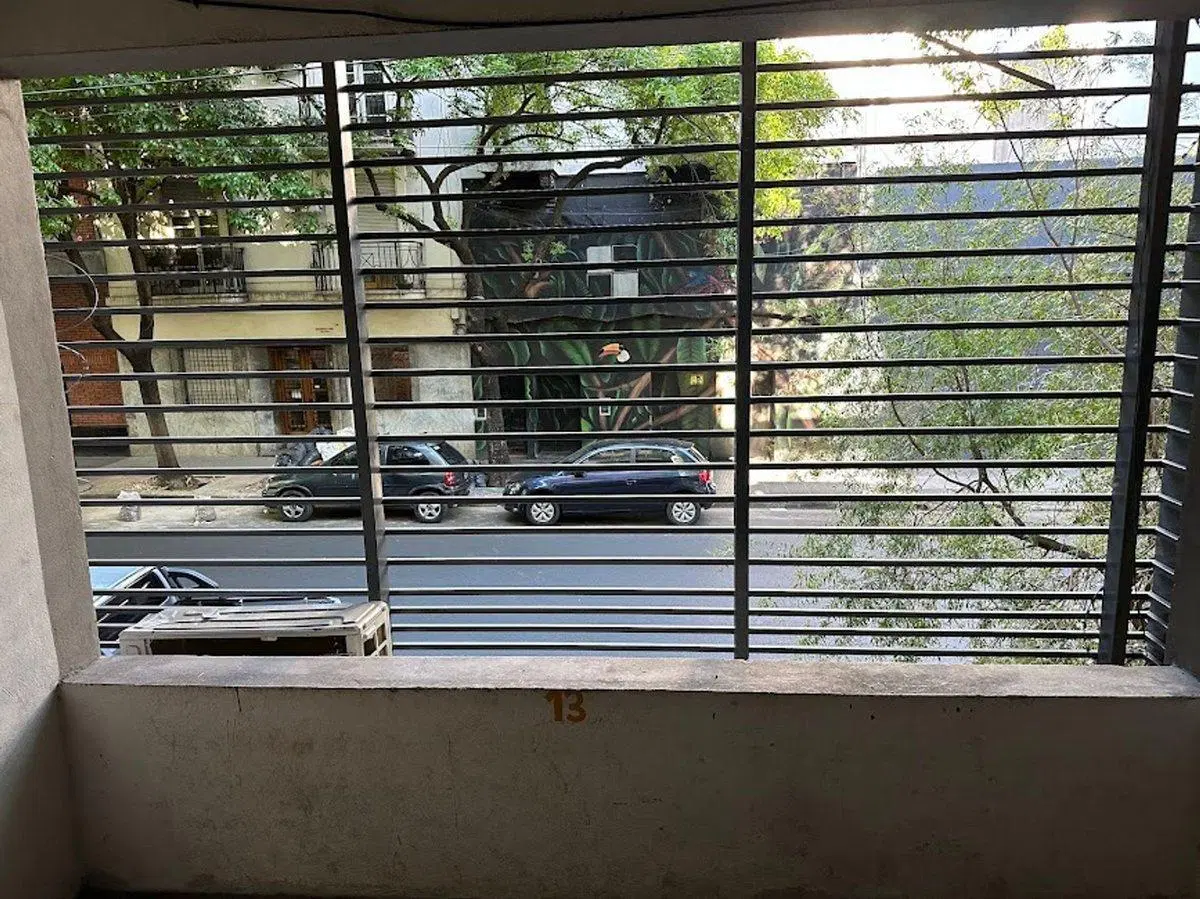 VENTA COCHERA CUBIERTA CON BAULERA PALERMO 2