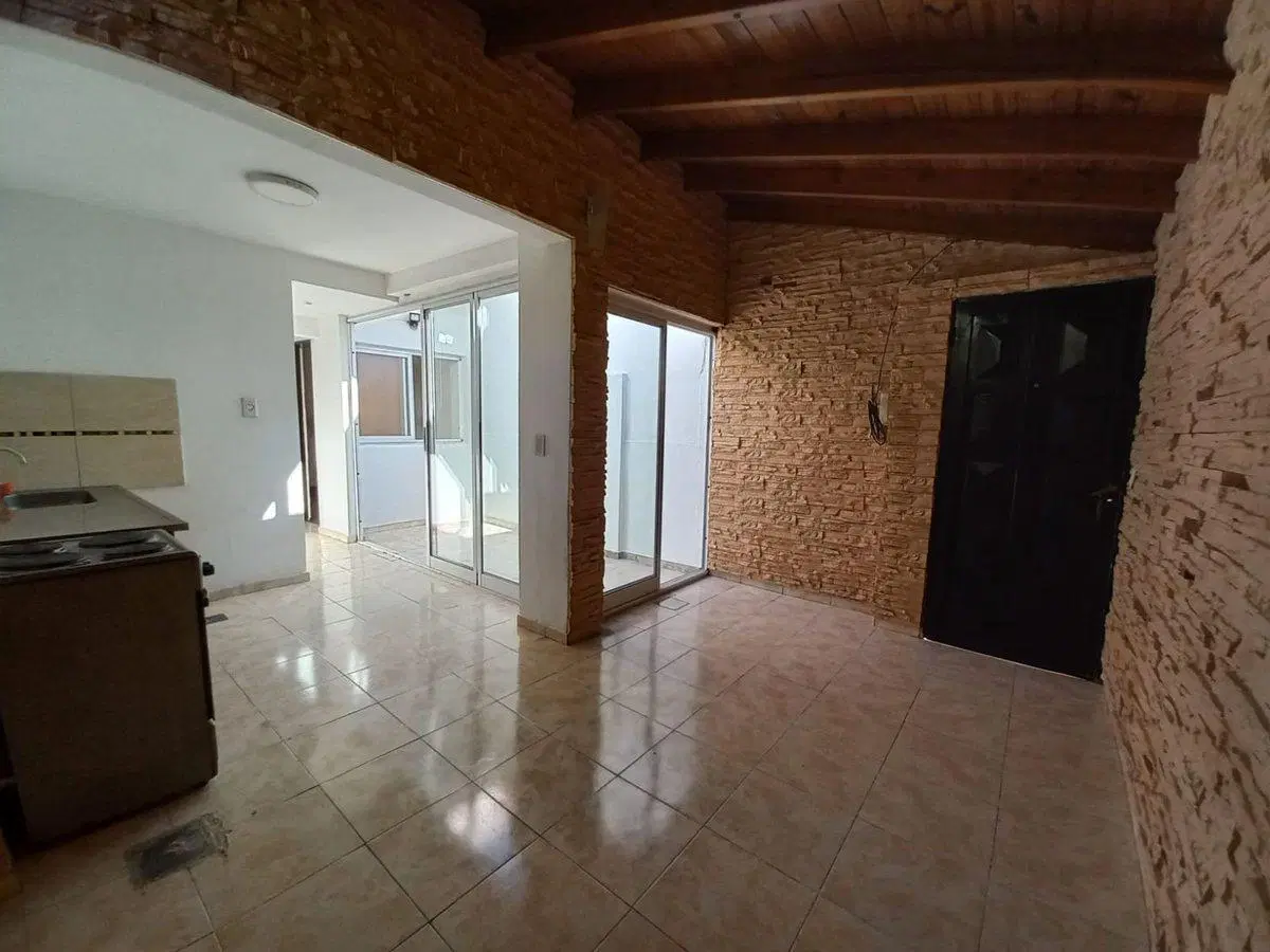 ALQUILER PH 2 AMBIENTES CON PATIO VILLA MAIPU 3