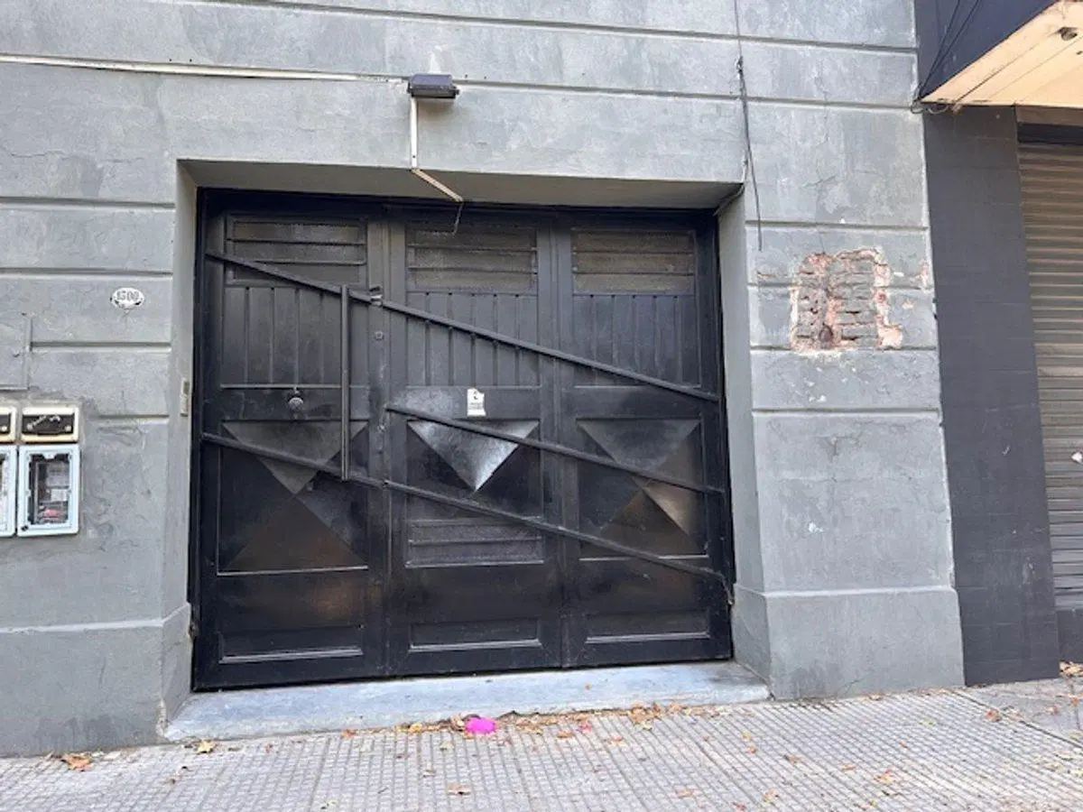 ALQUILER DEPÓSITO CHACARITA 5