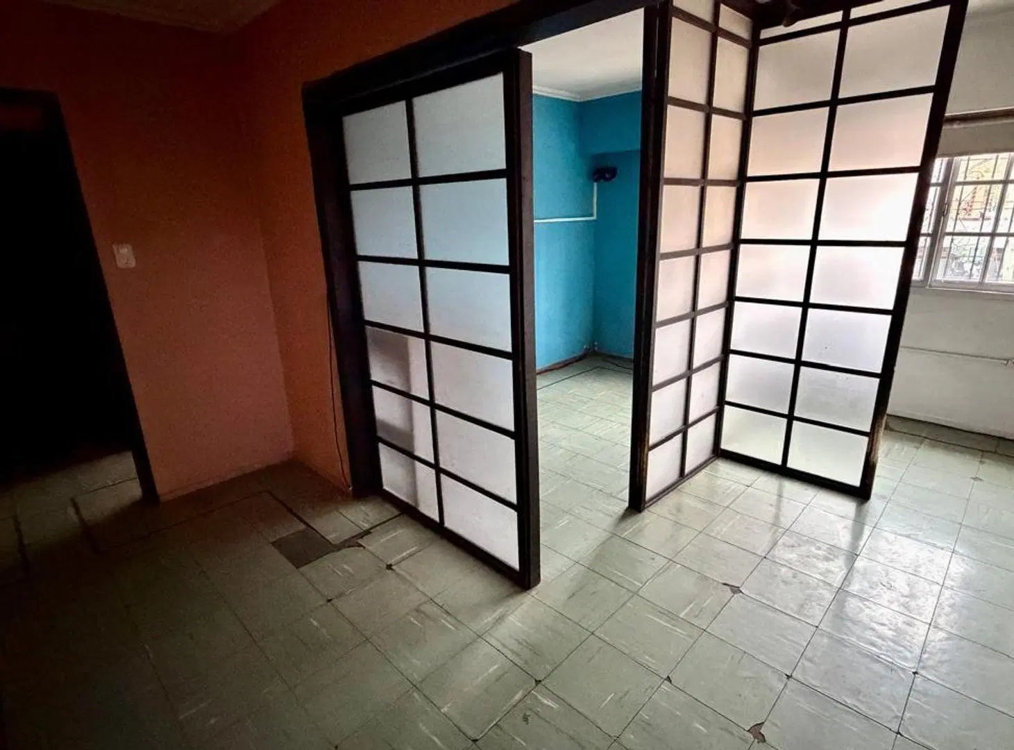 CASA 6 AMBIENTES VENTA LOMAS DE ZAMORA 3