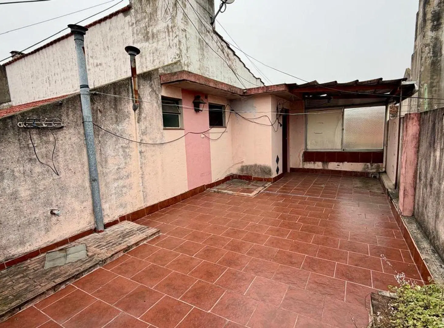 CASA 6 AMBIENTES VENTA LOMAS DE ZAMORA 2
