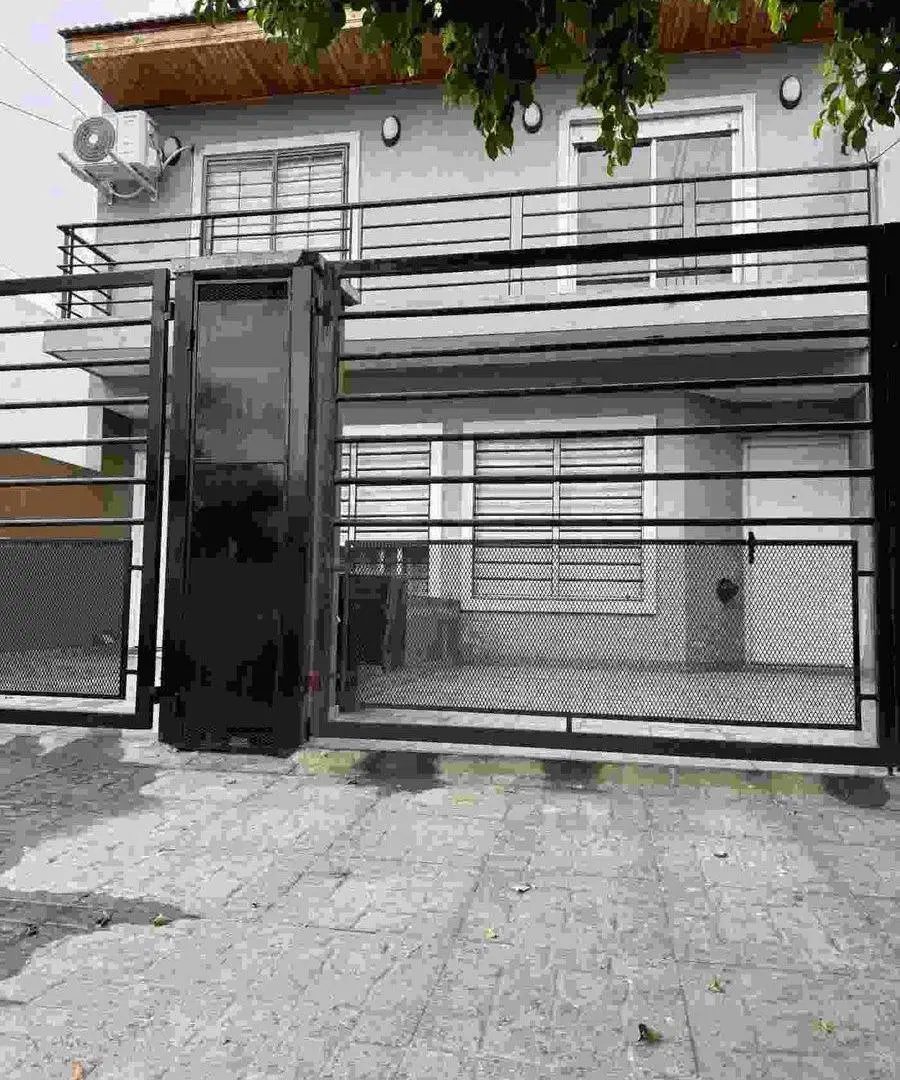 VENTA DUPLEX 3 AMBIENTES  EN VILLA LUZURIAGA 3