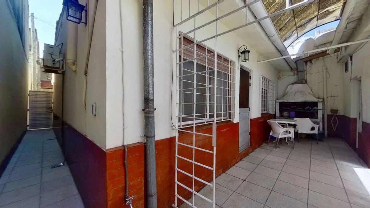 VENTA CASA MULTIFAMILIAR LOTE PROPIO CON PARRILLA 4