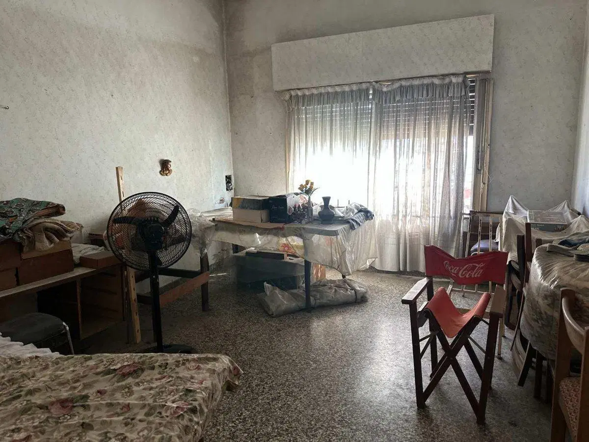 CASA 6 AMBIENTES AVELLANEDA 2 FAMILIAS O QUINCHO 4