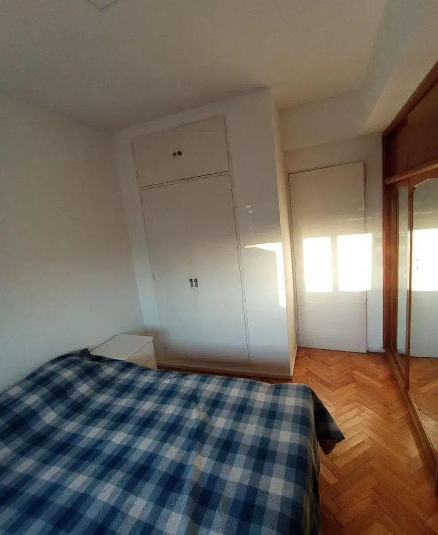 Venta depto 3 ambientes con Balcon Flores 2