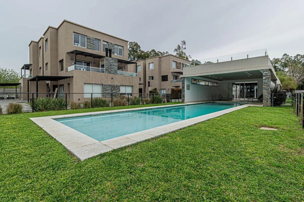 Depto Duplex 2 ambientes   en Barrio Cerrado 3
