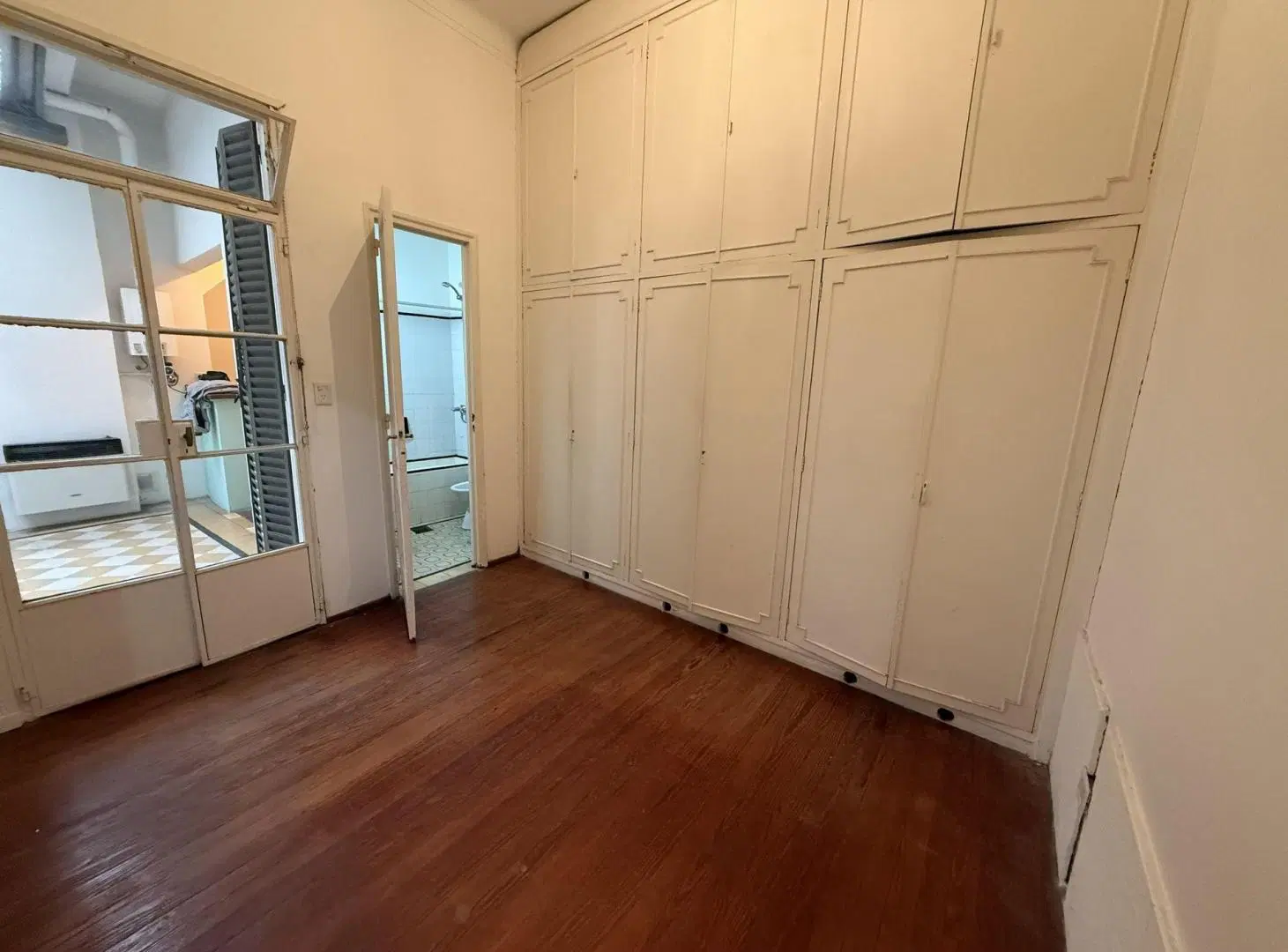 PH PATIO CUB. 3AMB PB+ESTUDIO 1ER PISO-ALMAGRO 3