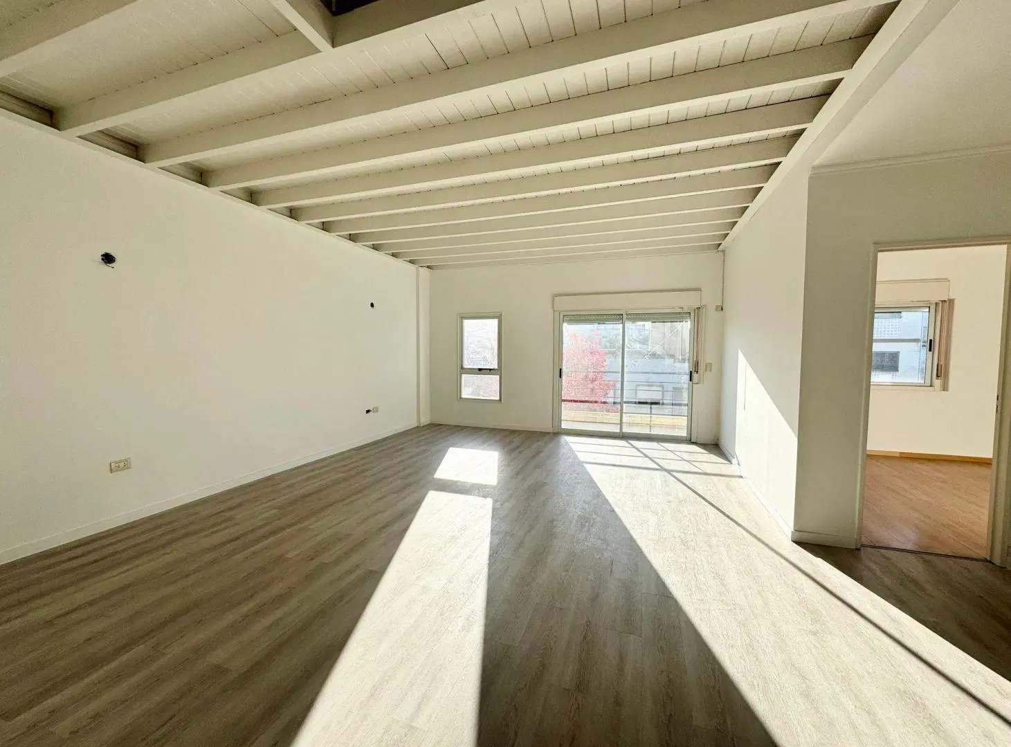 VENTA DUPLEX 4 AMB COCHERA LA LUCILA 5
