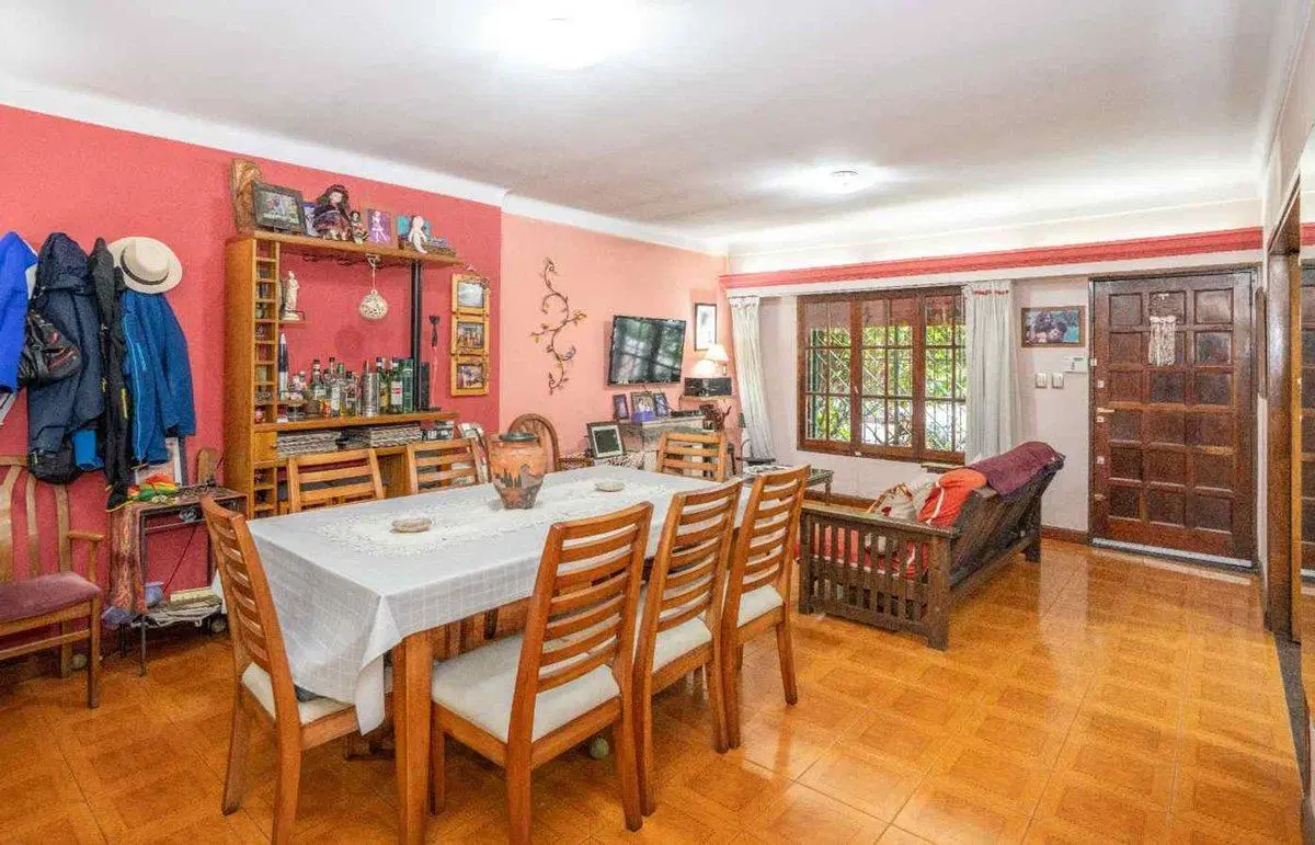 VENTA CASA DE 5 AMB TERRAZA Y COCHERA VILLA LURO 2