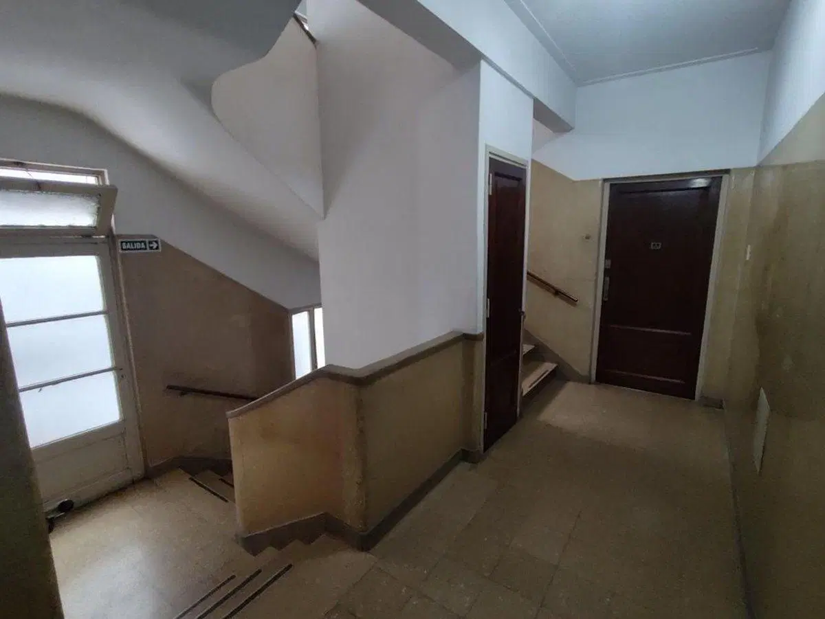 VENTA DEPTO 3 HABITACIONES FRENTE BALCON SUBTE A 5