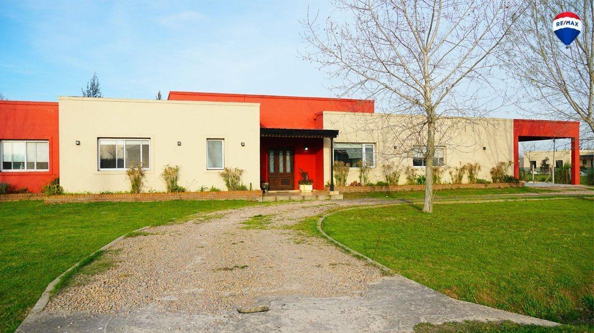 CASA EN FINCAS DE SAN VICENTE MINICHACRAS