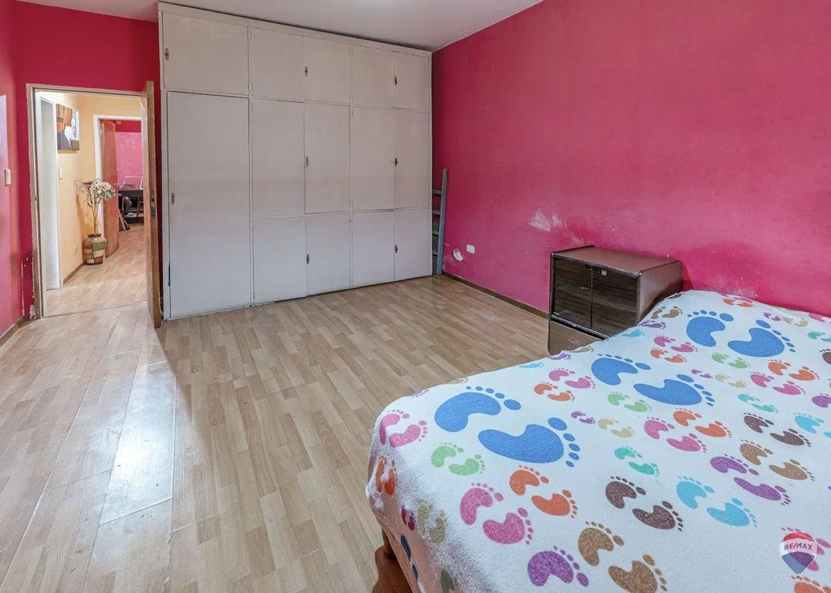 Venta casa Villa Martelli con quincho y jardin 4