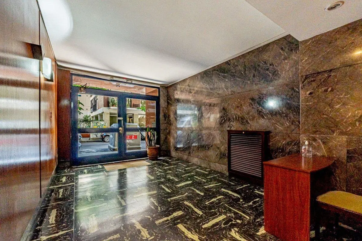 Venta depto 2 ambientes en Recoleta apto profesion 3