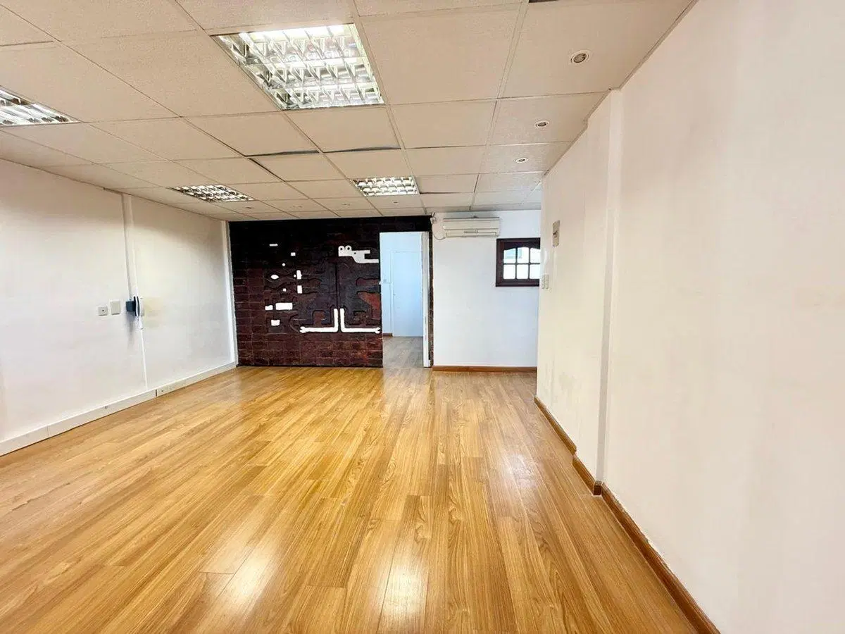 Oficina venta Vicente Lopez Luminosa 2