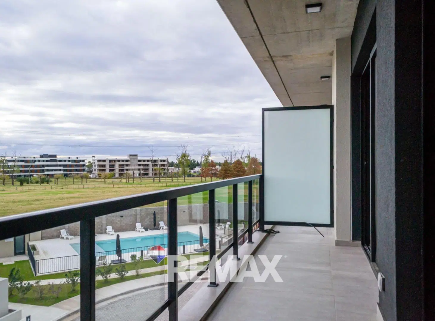 DEPARTAMENTO 3 AMBIENTES VENTA CANNING CON TERRAZA 5