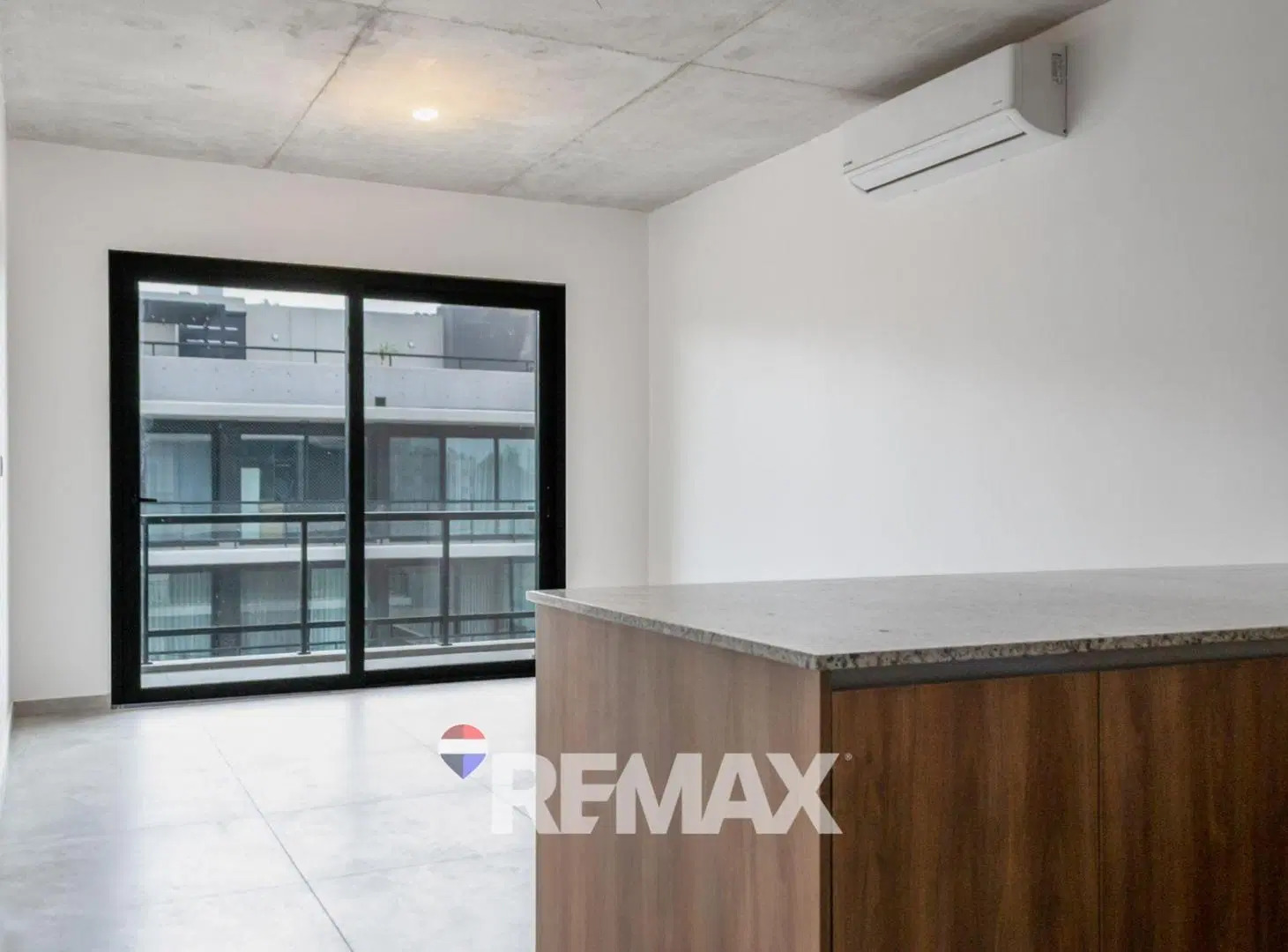 DEPARTAMENTO 3 AMBIENTES VENTA CANNING CON TERRAZA 2