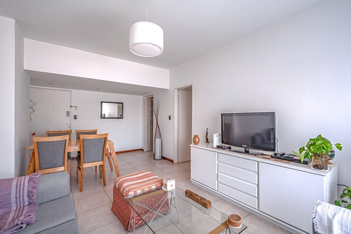 Venta departamento 3 ambientes Balcon Caballito