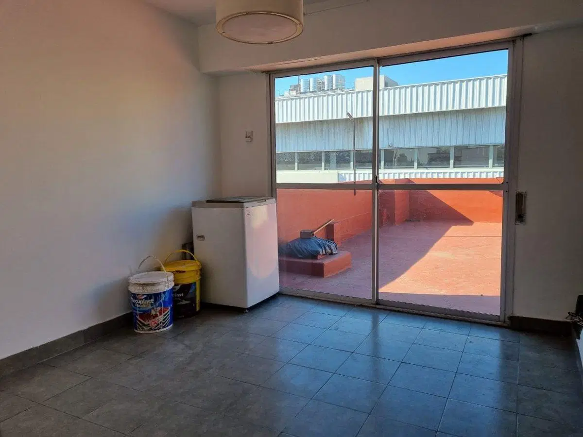 CASA MULTIFAMILIAR CON TERRAZA 4